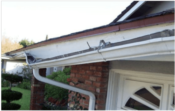 5 COMMON EAVESTROUGH PROBLEMS - Country Towne Metal Roofing